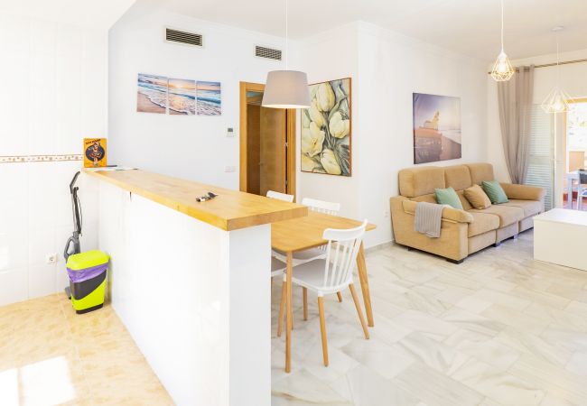 Apartment in Marbella - Cubo's Cabopino Beach Marbella Apartment