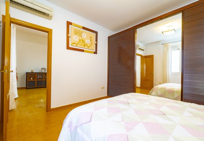 Apartment in Alhaurín el Grande - Cubo's Center House Gerald Brenan