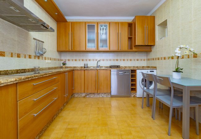 Apartment in Alhaurín el Grande - Cubo's Center House Gerald Brenan