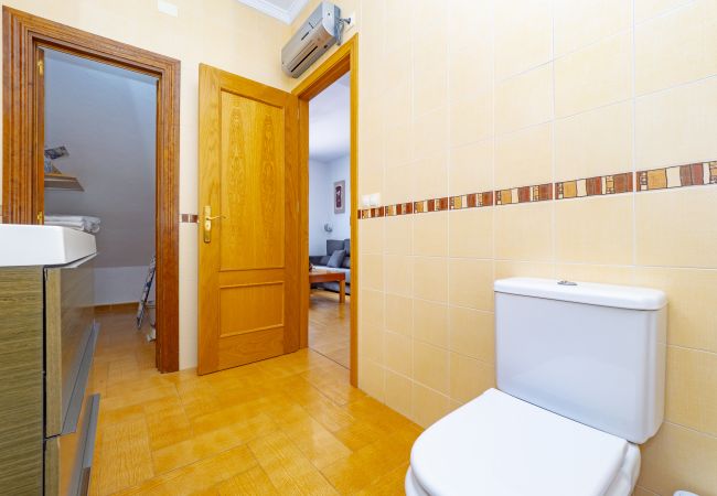 Apartment in Alhaurín el Grande - Cubo's Center House Gerald Brenan
