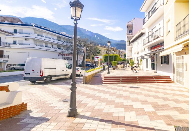 Apartment in Alhaurín el Grande - Cubo's Center House Gerald Brenan